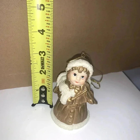 Italian Gold color Little Angel playing a Violin, Christmas blessings. - Picture 6 of 8